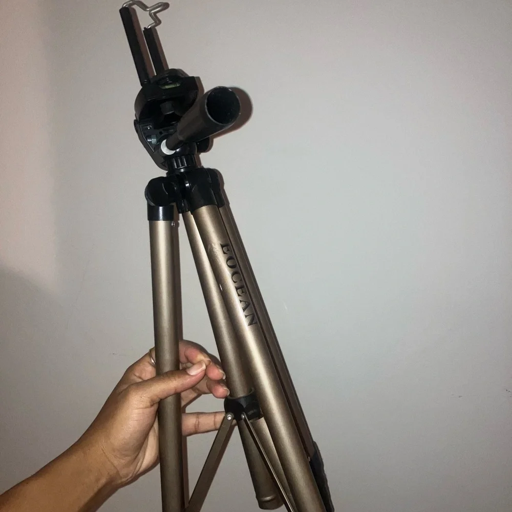 Eocean Expandable Tripod.